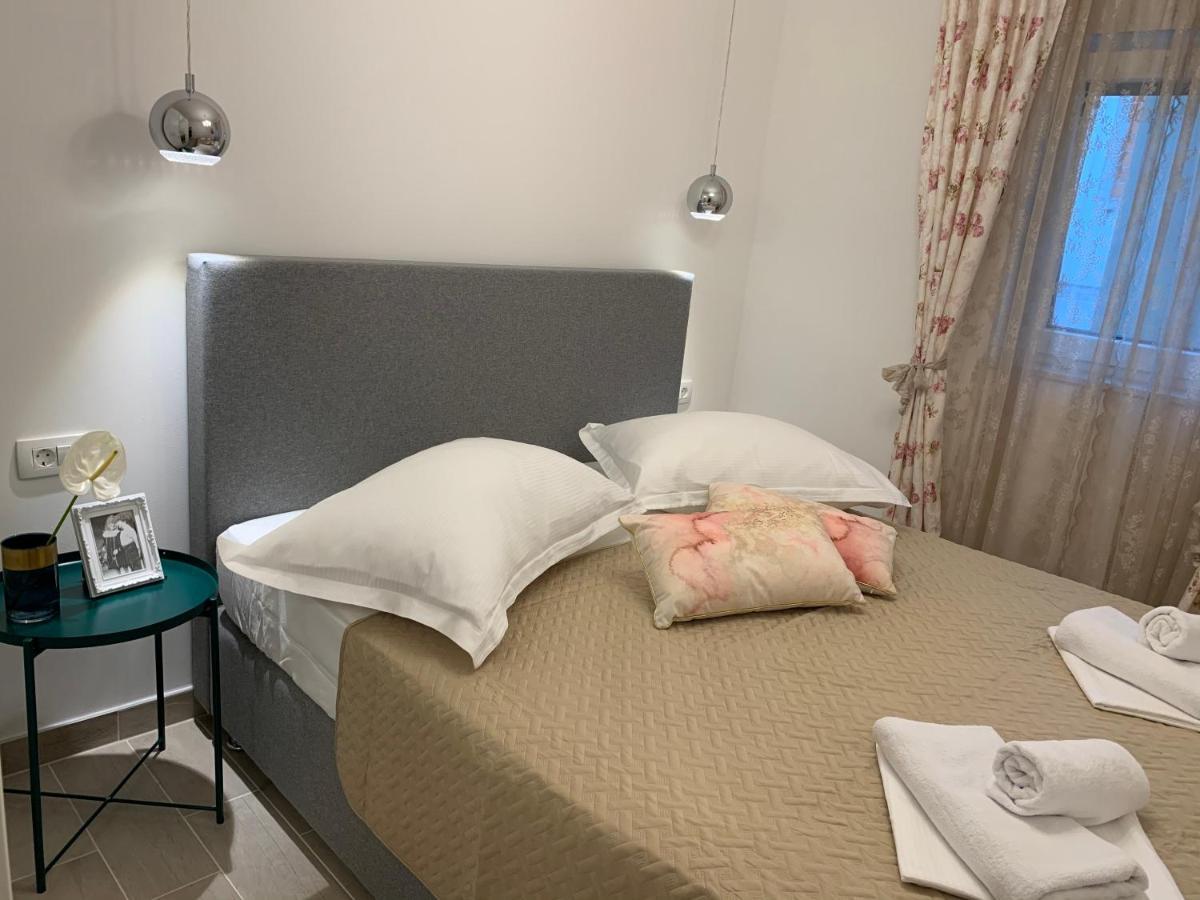 Apartman Onavi Макарска Екстериор снимка