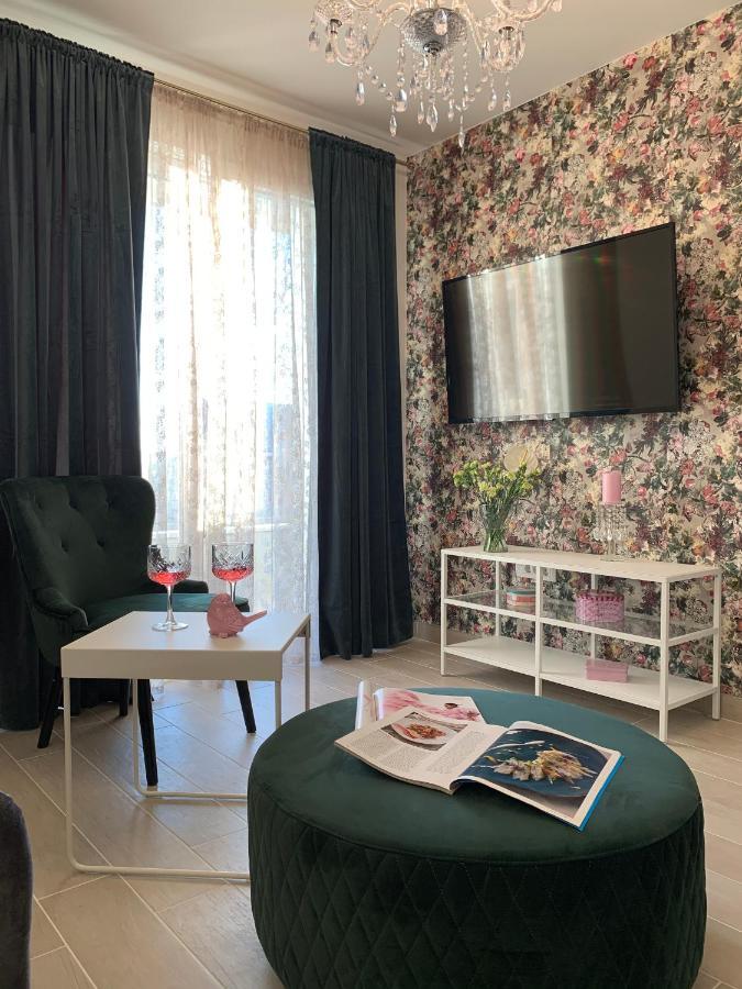Apartman Onavi Макарска Екстериор снимка