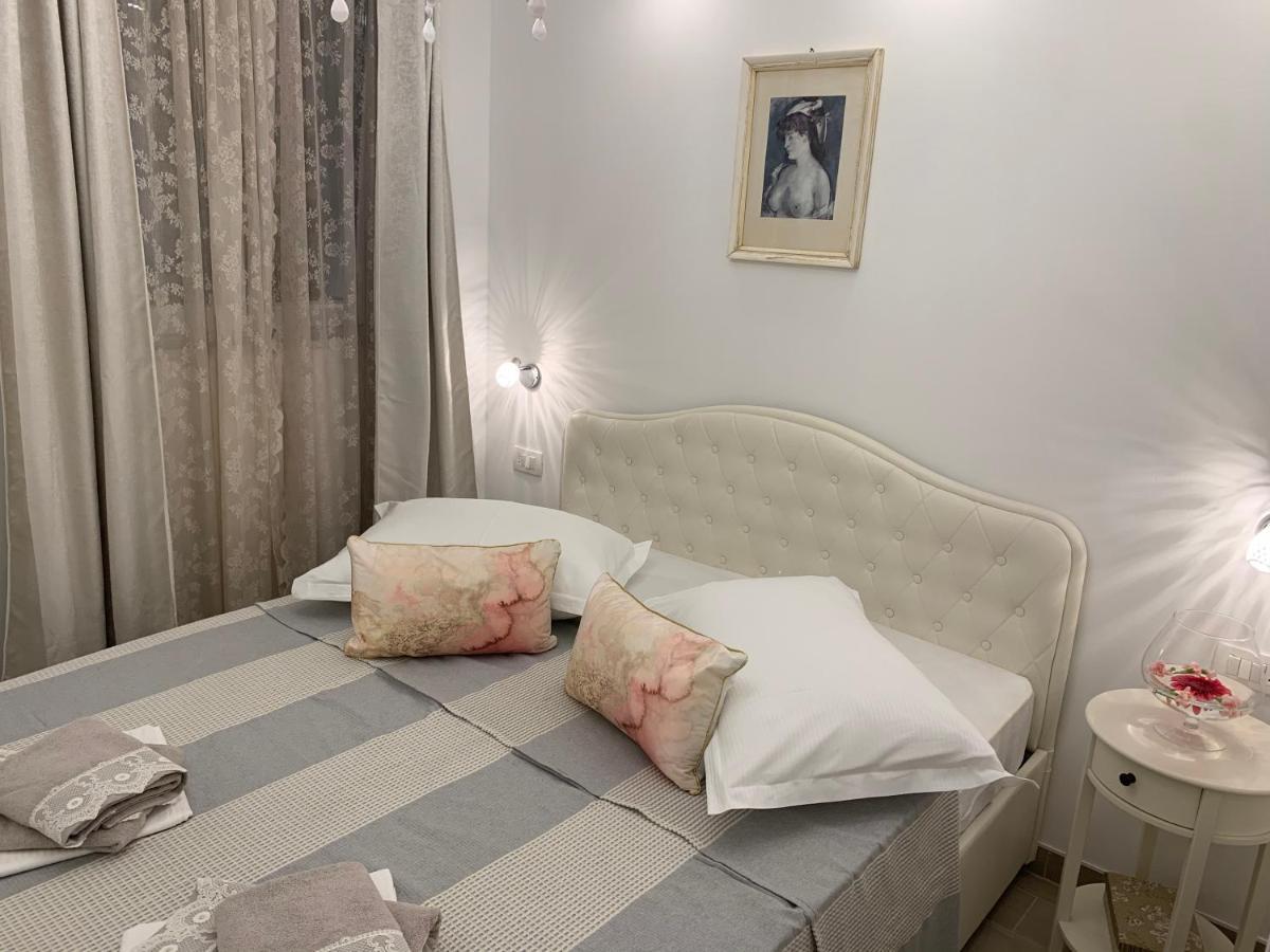 Apartman Onavi Макарска Екстериор снимка